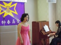 ソプラノ歌手河内紀恵さん