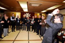 三浦さん初リードによる校歌