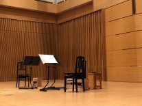 演奏者を待つステージ