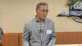 戸井田哲支部長挨拶