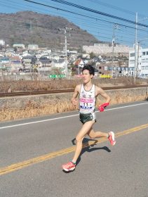 力走する大江選手